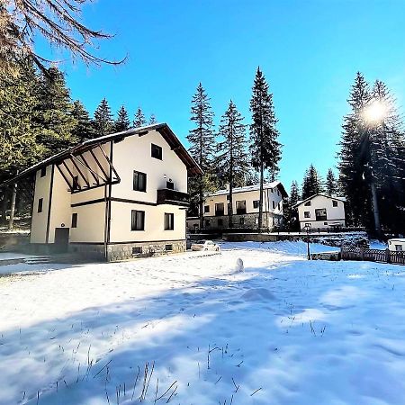 Комплекс Орлово Гнездо Beli Iskar Exterior foto